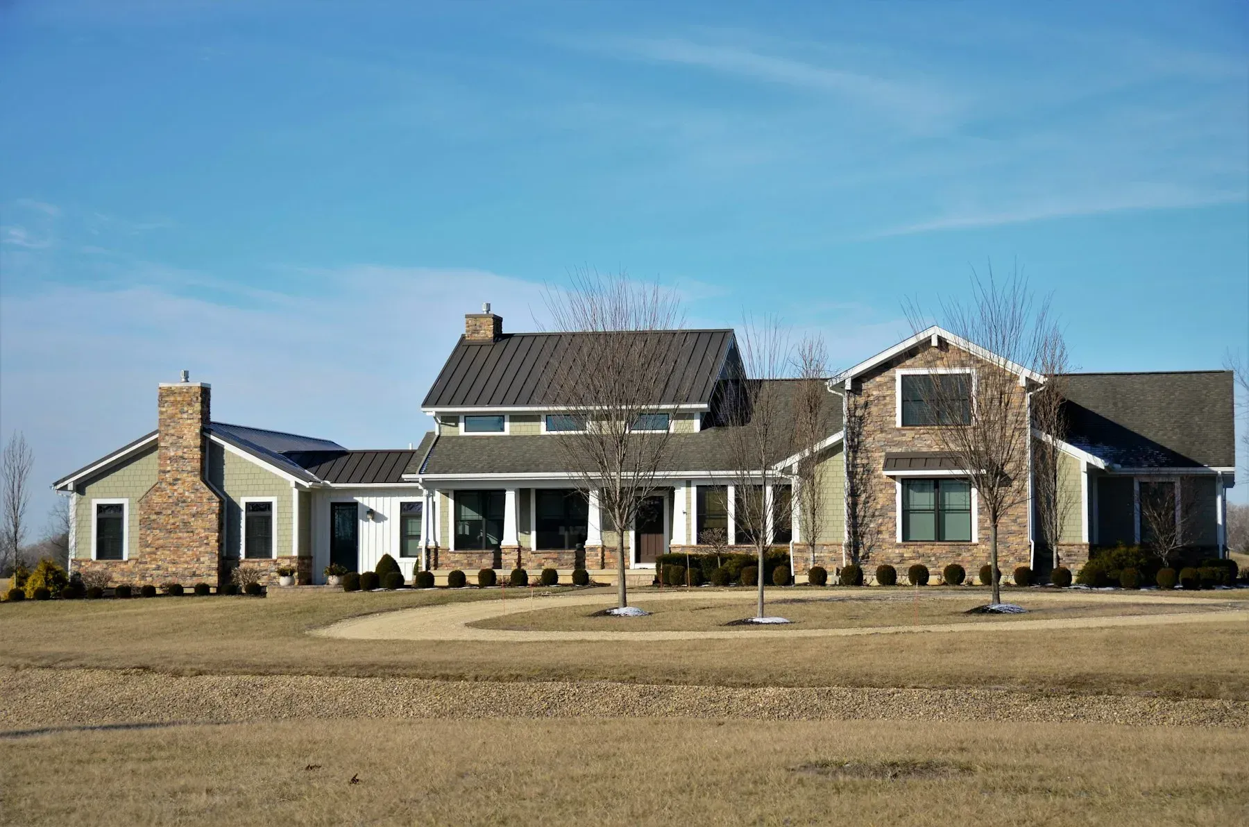 Model L1 — Farmhouse exterior (mid)